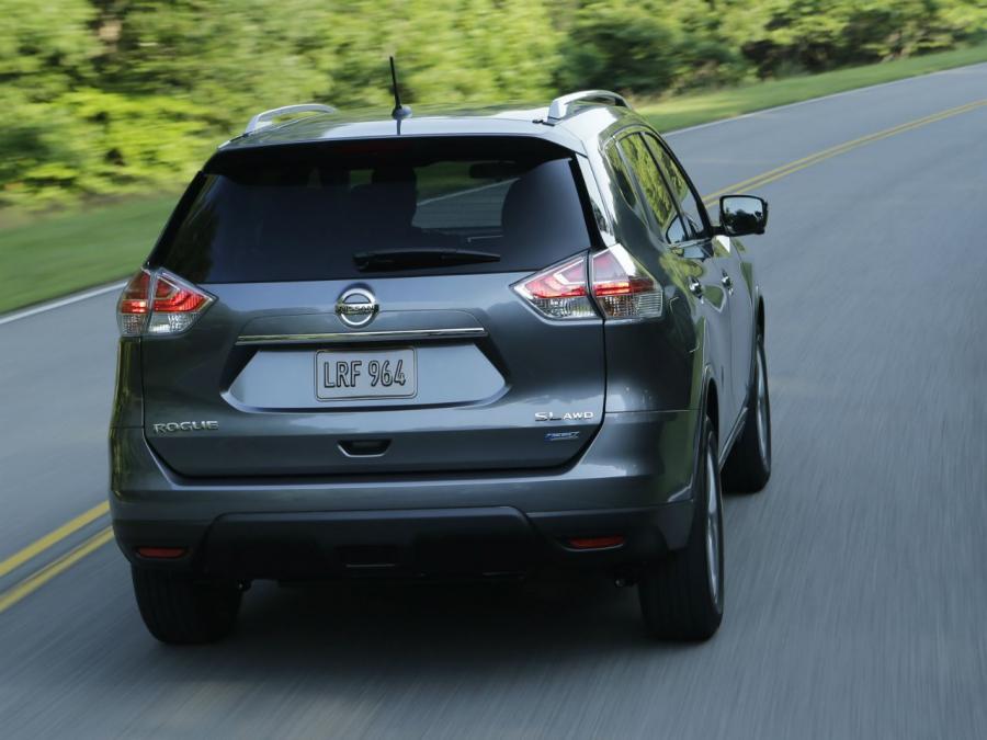  Nissan Rogue 2014 года  (фото 2 из 108)